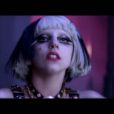 Image extraite du clip  The Edge of Glory  réalisé par la Haus of Gaga, juin 2011.