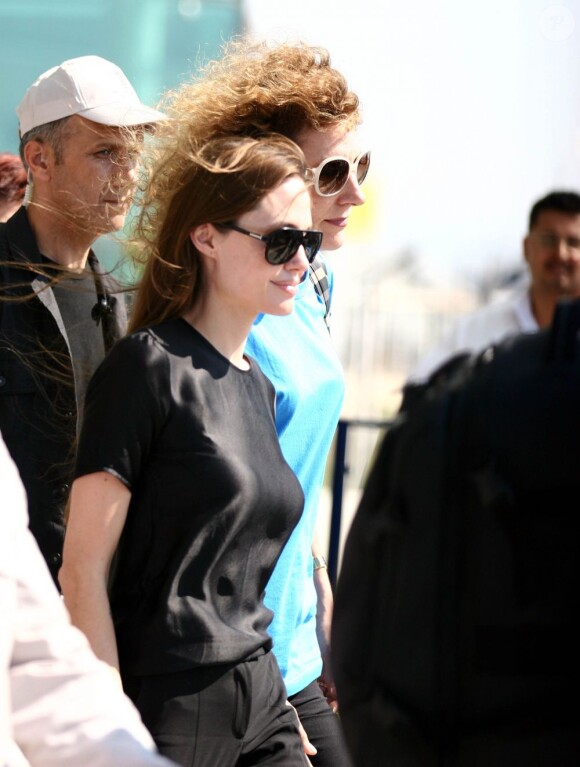 Angelina Jolie visite un camp de réfugiés syriens à Hatay, en Turquie, le 17 juin 2011