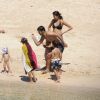 Raul en famille sur la plage de Minorque, le 14 juin 2011