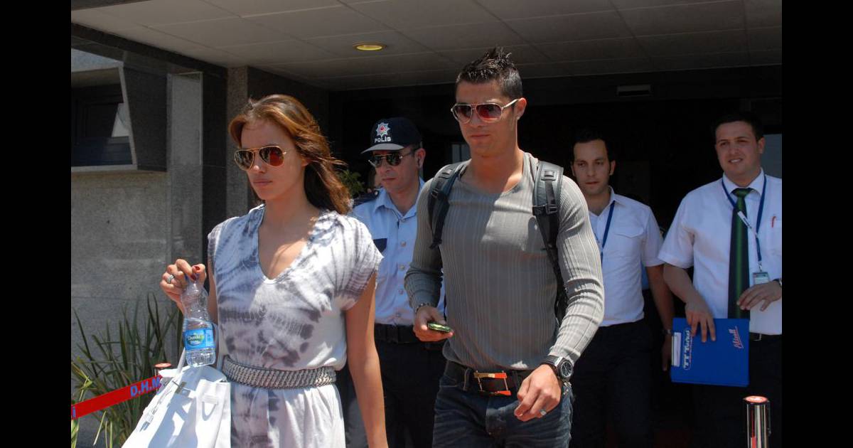 Cristiano Ronaldo : Baptême de son bébé-star et émeute ...