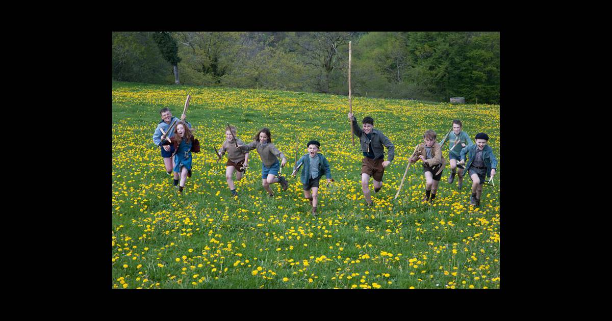 La Guerre Des Boutons 2011 Film Complet Image du film La Guerre des Boutons de Yann Samuell - Purepeople