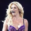 Britney Spears se produit au Staples Center de Los Angeles, le 20 juin 2011.