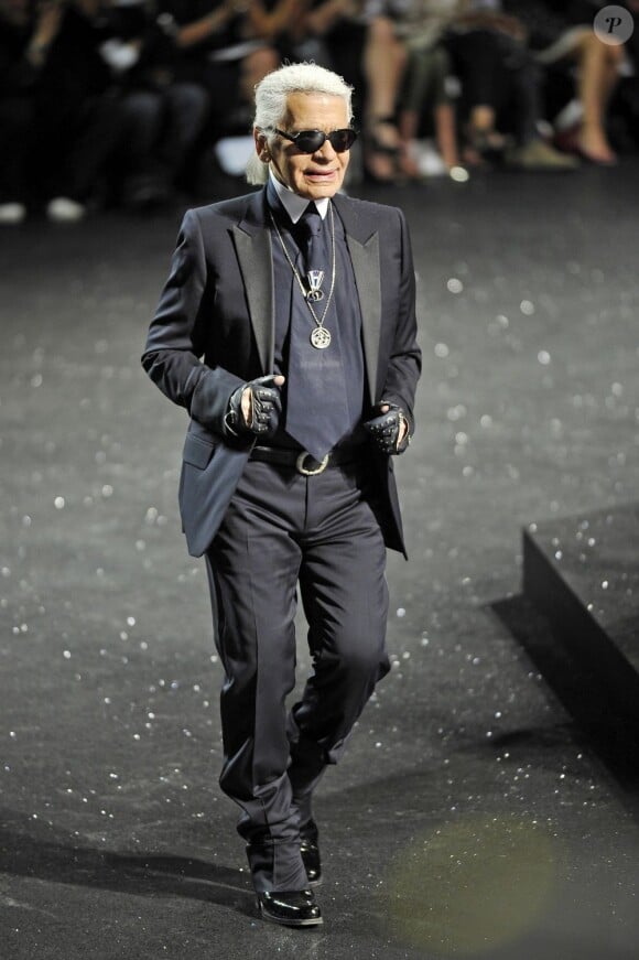 Karl Lagerfeld au défilé Haute Couture Chanel 2011/2012. Paris, le 6 juillet 2011