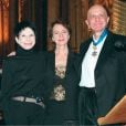 Roland Petit, Zizi Jeanmaire et Catherine Tasca en 2002. 