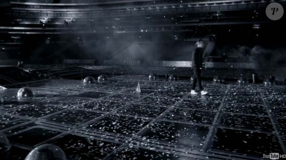 Image extraite du clip When we were young de Take That, tournée au stade de Wembley à Londres, début juillet 2011.