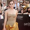A 21 ans, Emma Watson s'est muée en une séduisante femme fatale qui affiche son corps de rêve aux quatre coins du monde. New York, 11 juillet 2011
