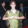 Emma Watson est bien jeune et ça se ressent sur son look ! Enorme fashion faux pas pour la fillette avec se mélange de couleur des plus douteux.. New York, 11 novembre 2001