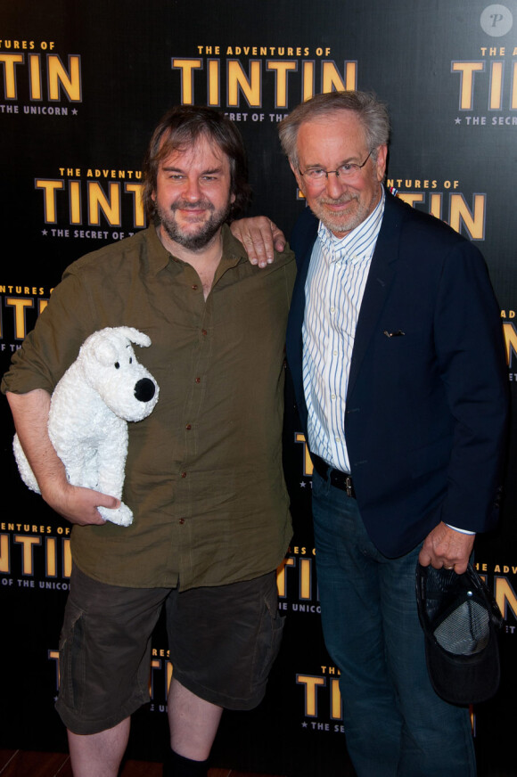 Peter Jackson et Steven Spielberg lors du photocall du film Les Aventures de Tintin et le Secret de la Licorne à Paris au Royal Monceau le 19 juillet 2011