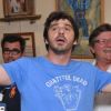 Patrick Fiori participe aux Vendanges du Coeur, à Ouveillan, dans l'Aude, jeudi 21 juillet 2011.
