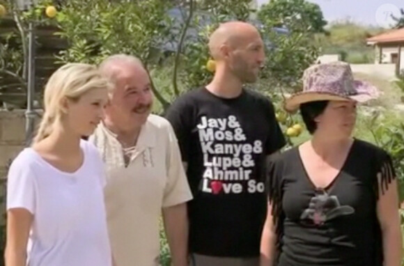 Jeff, Daniel, Angélina, Magali et Raphaël participent à l'émission 5 Touristes sur France 2.