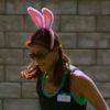Kate Walsh : avec ses oreilles de lapin, elle ressemblerait presqu'à une playmate à Hollywood Park le 23 juillet 2011 à Los Angeles