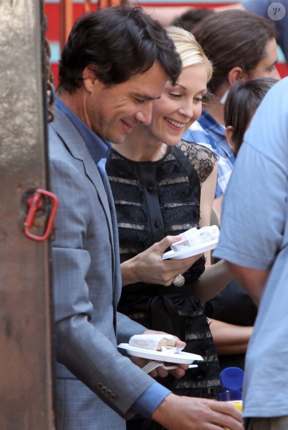 Kelly Rutherford et Matthew Settle sur le tournage de la série Gossip Girl. New York, 1er août 2011