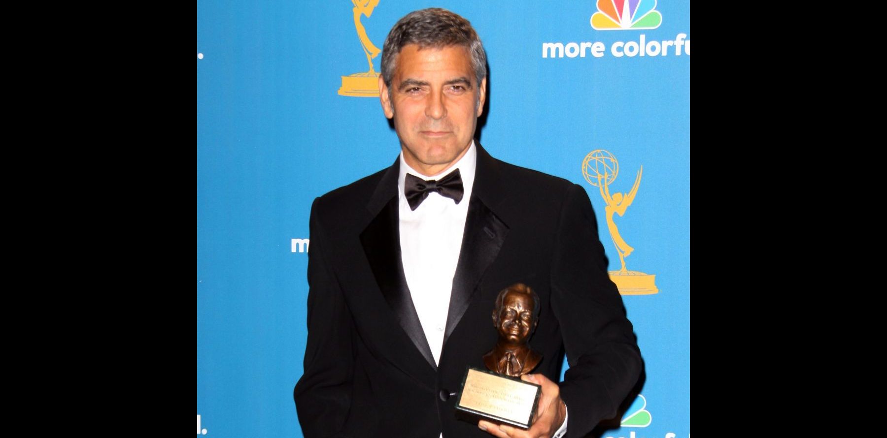 George Clooney va briller avec un superbe top model ...
