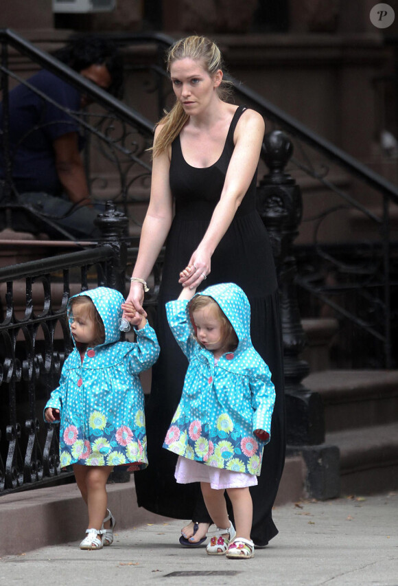 Les jumelles de Sarah Jessica Parker et Matthew Broderick, Marion et Tabitha à New York le 3 août 2011
