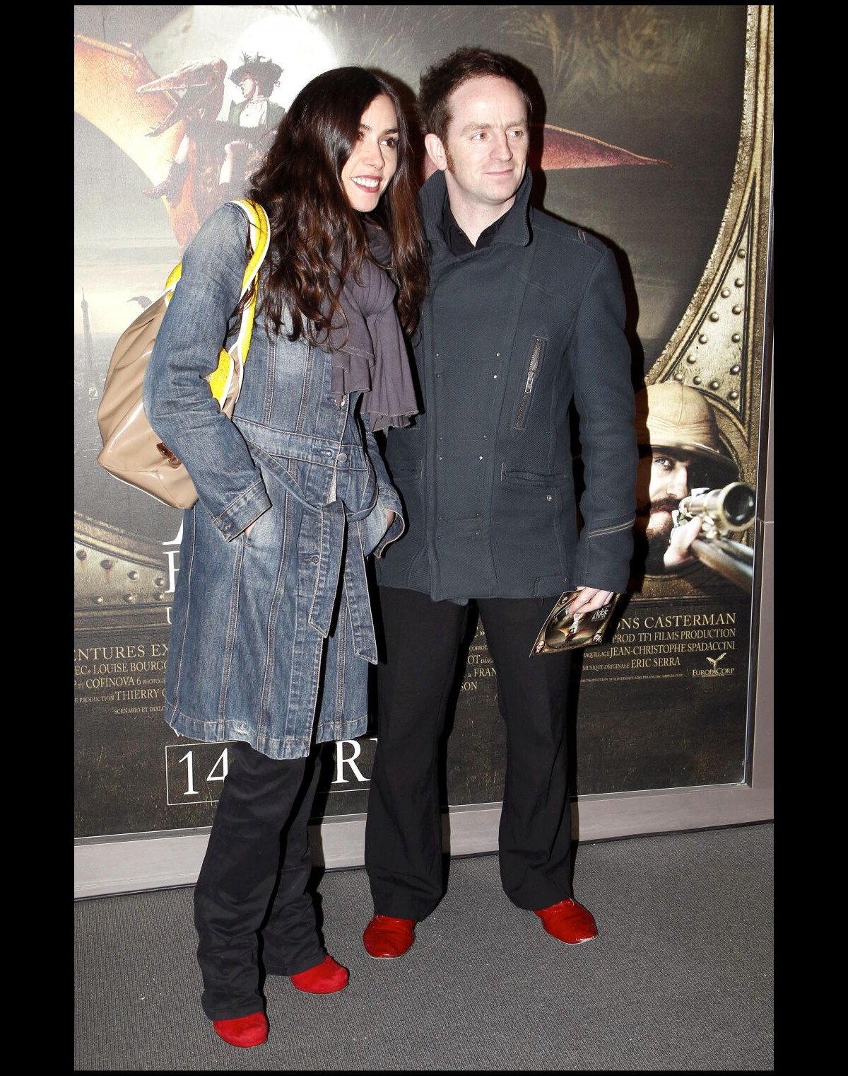 Photo Olivia Ruiz et son compagnon Mathias Malzieu, à Paris, le 12 avril 2010. Purepeople