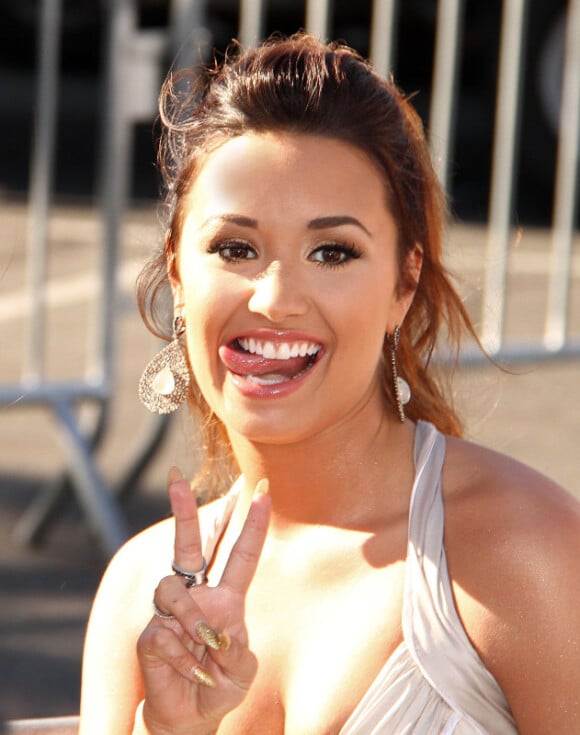 Demi Lovato à la soirée des Do Something Awards à Los Angeles le 14 août 2011