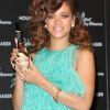 Rihanna en pleine promotion de son parfum Reb'l Fleur, à Londres, le 19 août 2011