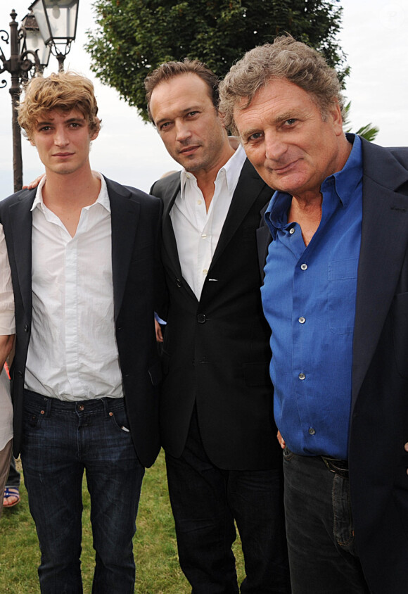 Niels Schneider, Vincent Perez et Patrick Rotman lors du festival du film francophone d'Angoulême le 24 août 2011