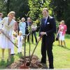 Le 25 août 2011, après leur mariage civil à Potsdam, le prince Georg Friedrich de Prusse et la princesse Sophie d'Isembourg ont planté un arbre dans les jardins du palais Sanssouci à Brandebourg, où la réception suivant leur mariage religieux aura lieu en grande pompe le samedi 27 août 2011, commémorant simultanément le 950e anniversaire de la maison de Hohenzollern.