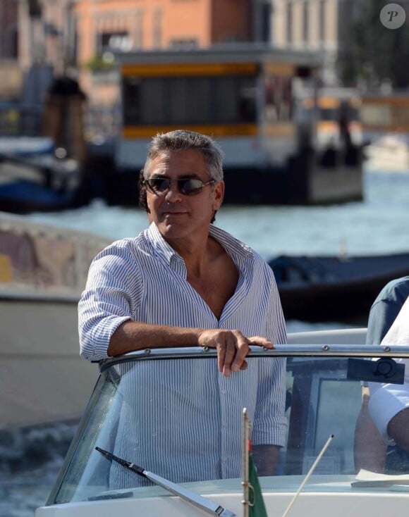George Clooney arrive à Venise, le 30 août 2011.