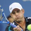 Andy Roddick a pu compter sur le soutien de sa sublime femme Brooklyn Decker alors qu'il bataillait pour se défaire de son adversaire lors du premier tour de l'US Open