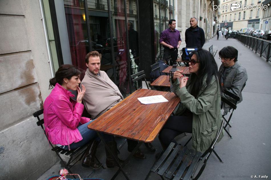 Qui Est La Compagne De Axel Kiener Sofia Essaïdi, Axel Kiener et Yamina Benguigui sur le tournage d'Aïcha