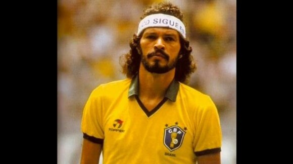 Socrates : Le légendaire footballeur brésilien hospitalisé dans un état grave