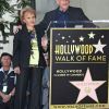 La légende du rock n'roll Buddy Holly recevait son étoile posthume sur le Walk of Fame d'Hollywood Boulevard le 7 septembre 2011, le jour où il aurait eu 75 ans, en présence notamment de sa veuve Maria Elena et de l'acteur Gary Busey, qui l'incarna dans The Buddy Holly Story.