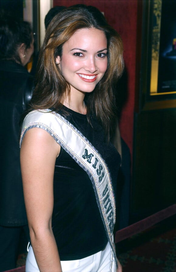 Miss Univers 2001, Denise Quiñones