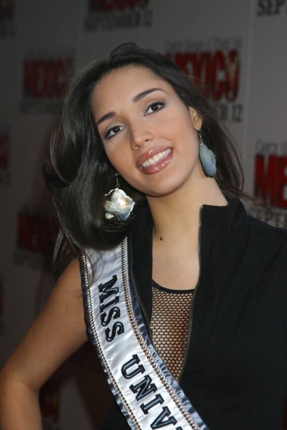 Amelia Vega Miss Univers 2003