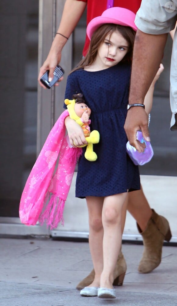 Suri Cruise maquillée avec sa maman Katie Holmes à New York le 9 septembre 2011