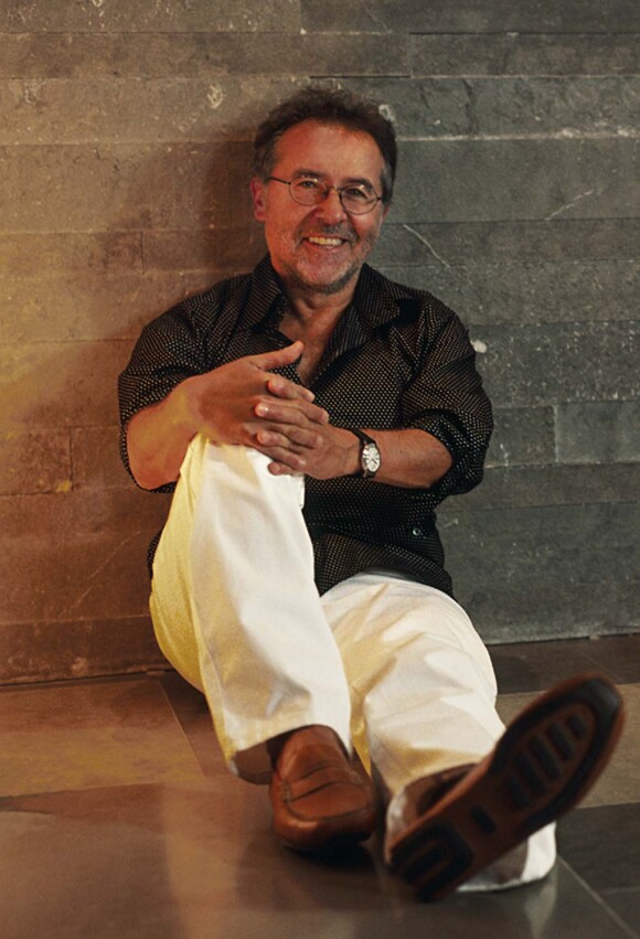 Serge Raffy, journaliste politique au Nouvel Observateur, est l'auteur d'un livre sur François  Hollande.