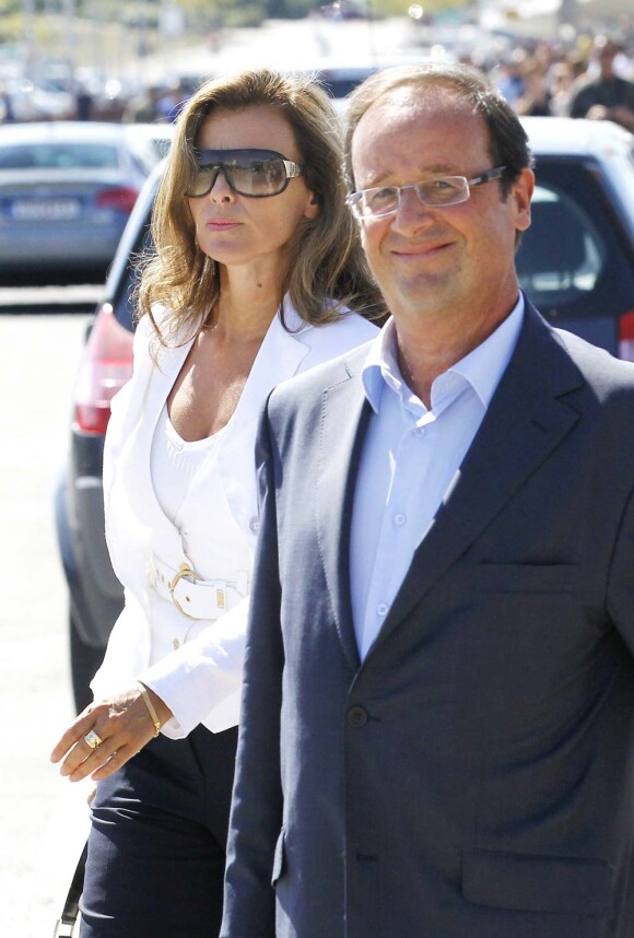 François Hollande et Valérie Trierweiler aux universités d'été du Parti Socialiste, à La Rochelle, le 29 août 2010.
