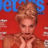 Gwen Stefani apparaissait en couverture du magazine masculin Details en avril 1997.