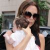 Victoria Beckham a emmené sa petit Harper de 2 mois faire du shopping en pleine Fashion Week new-yorkaise le 15 septembre 2011