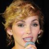 Claire Keim a chanté lors des cinquièmes Trophées du tourisme responsable au Parc des Expositions de Versailles, le 21 septembre 2011