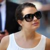 Lea Michele se promène aux abords du château de Versailles,  en France, samedi 1er octobre 2011.