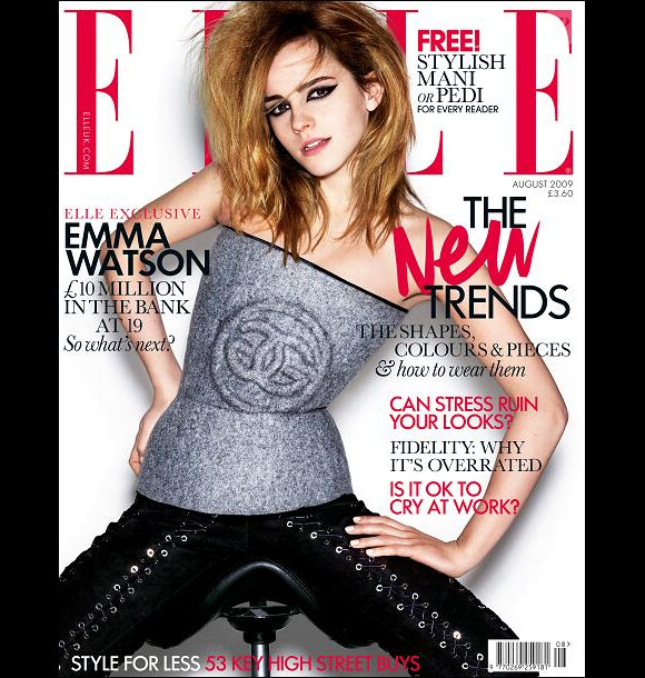 Emma Watson, d'humeur rock et sauvage, en Une du Elle anglais d'août 2009.