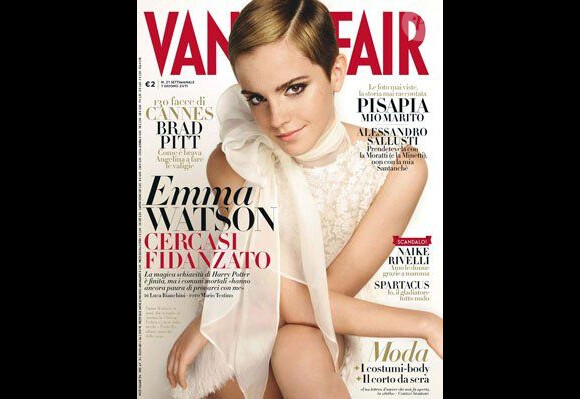 L'actrice anglaise Emma Watson en Une du Vanity Fair italien de mai 2011.