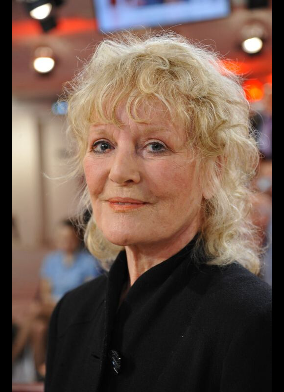 Petula Clark lors de l'enregistrement de Vivement Dimanche diffusé le 16 octobre 2011 sur France 2