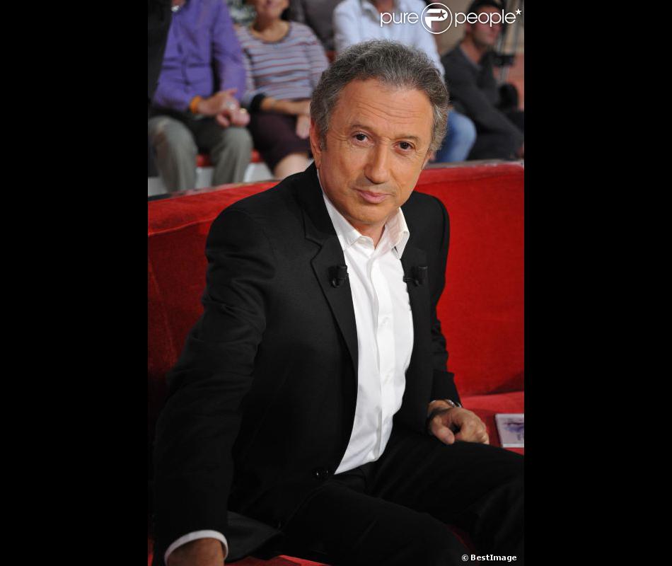 Michel Drucker Pleure - Michel Drucker : le jour où il a failli arrêter la télé ... - Rescapé d'un triple pontage coronarien et de diverses complications, l'un des animateurs préférés des français s'est armé de patience et.