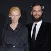 Tilda Swinton et Sandro Kopp lors de l'inauguration du modèle Constellation de la marque Vertu à Milan le 18 octobre 2011