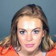 Testée positive à la cocaïne, Lindsay Lohan risque jusqu'à 30 jours de prison. Un vice de procédure lui sauvera la mise, mais ce portait tiré par la police, le 24 septembre 2010, restera...
