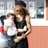 Rachel Zoe se fait voler la vedette par son adorable fils Skyler. Le 23 octobre 2011 à Brentwood