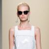 Daphne Groeneveld sur les podiums Printemps-Eté 2012 : Bottega Veneta