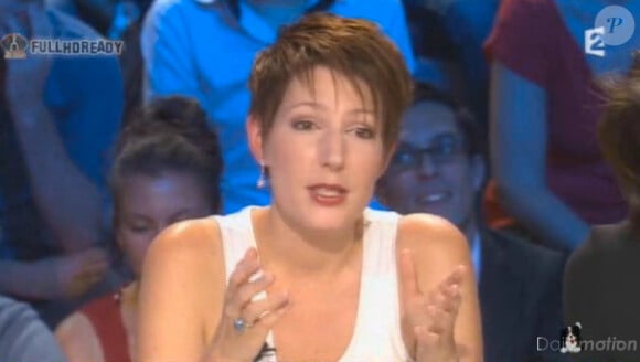 Natacha Polony sur le plateau d'On n'est pas couché, samedi 24 septembre 2011 sur France 2.