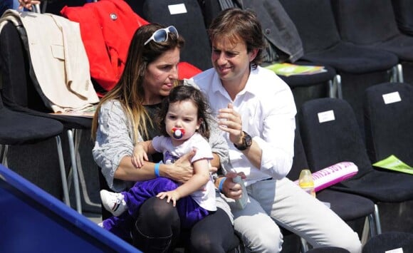 Arantxa Sanchez Vicario, son époux Josep Santacana et leur fille Arantxa, à Lérida (nord-est de l'Espagne), le 16 avril 2011.