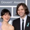 Zooey Deschanel et Ben Gibbard posent lors des Grammy Awards en février 2009