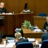 Le juge Pastor parle lors du dernier jour du procès du docteur Conrad Murray, à Los Angeles le 3 novembre 2011