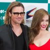 Brad Pitt et Angelina Jolie le 9 novembre 2011, à Tokyo.